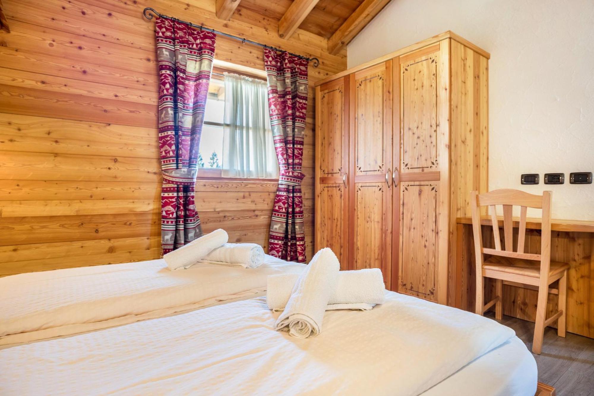 Chalet Camping Fae 1 Madonna di Campiglio Bagian luar foto