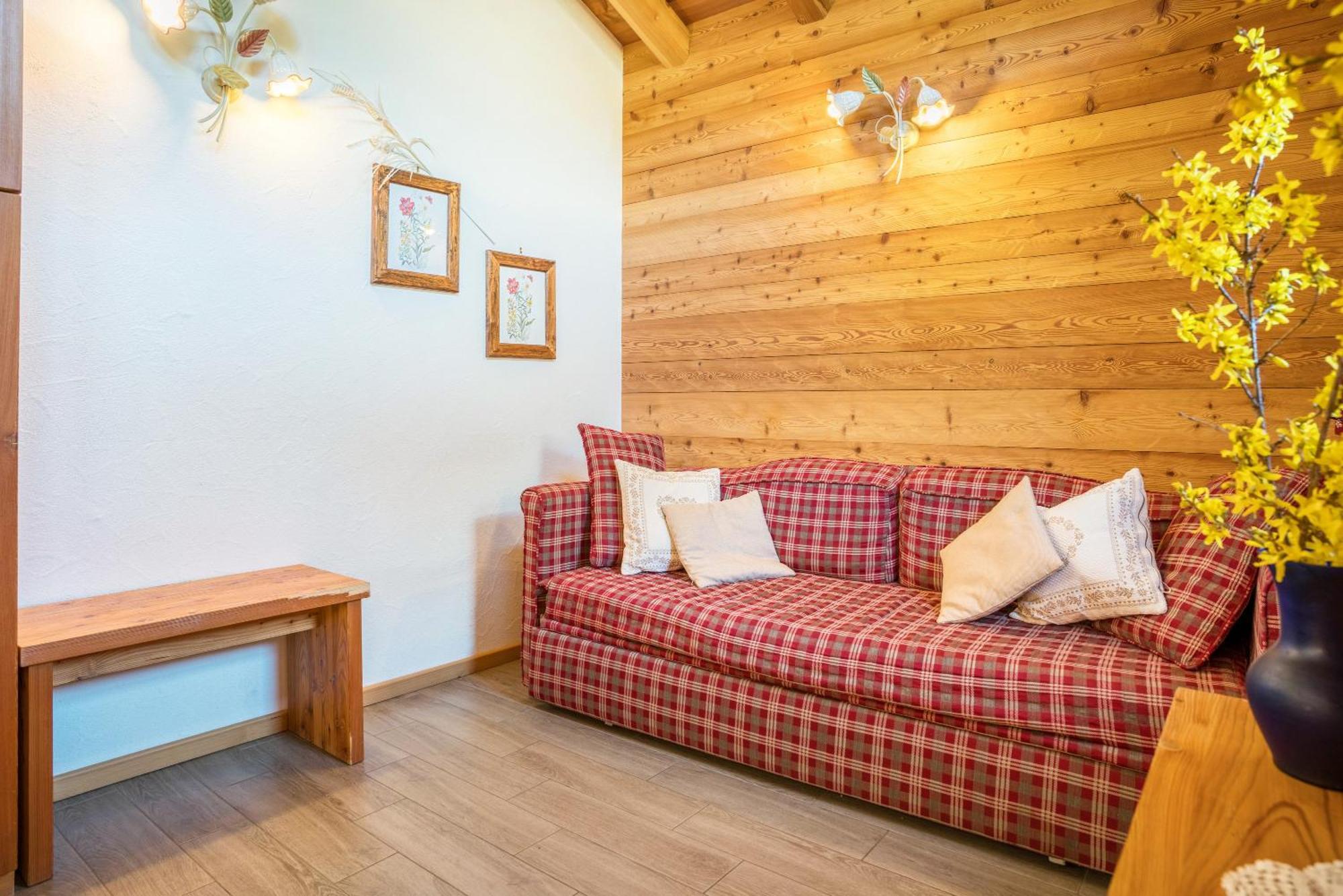 Chalet Camping Fae 1 Madonna di Campiglio Bagian luar foto